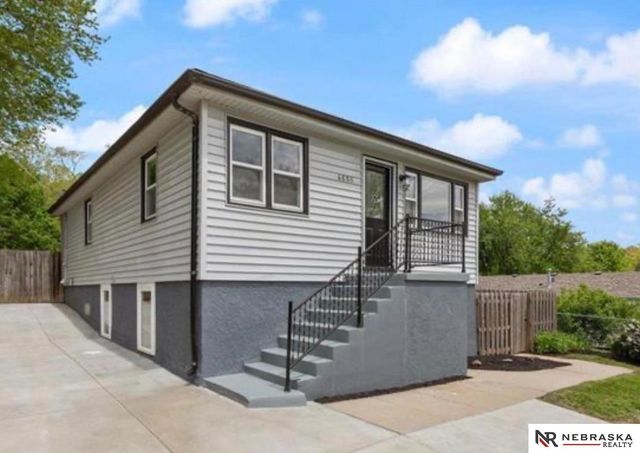 4656 Orchard Ave, Omaha, NE 68117