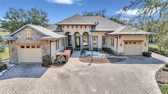 38748 Lakeview Walk, Lady Lake, FL 32159