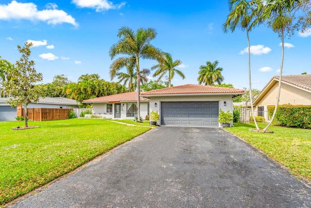 11527 NW 40th St, Coral Springs, FL 33065
