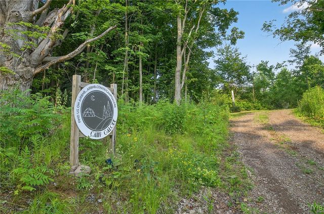 14912 Center Rd, Sterling, NY 13156