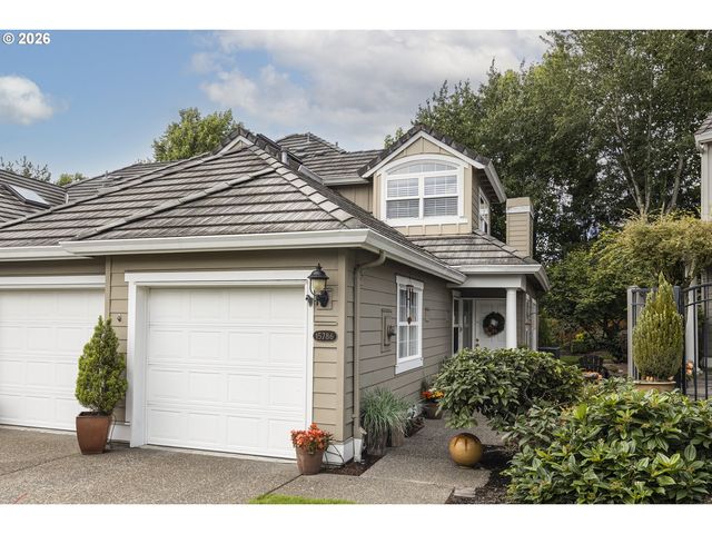 15786 NW Clubhouse Dr, Portland, OR 97229