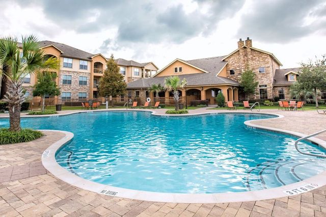 11575 Pearland Pkwy #13-101, Houston, TX 77089