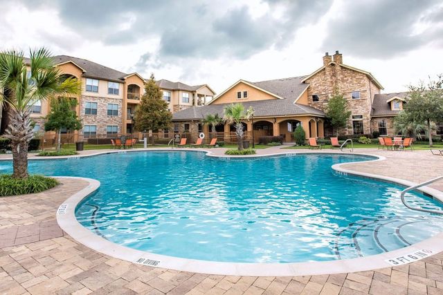 11575 Pearland Pkwy #1-102, Houston, TX 77089