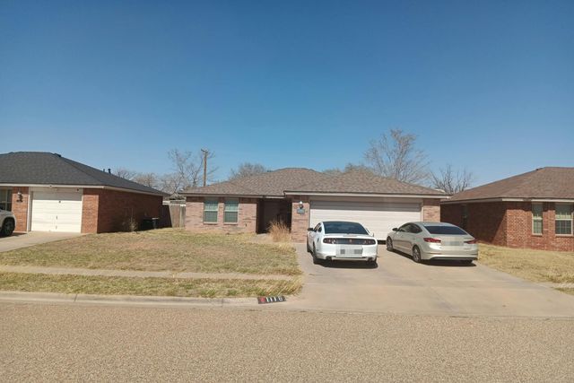 1116 77th St, Lubbock, TX 79423