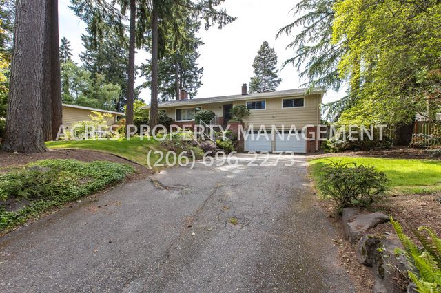 20005 3rd Ave SW, Normandy Park, WA 98166