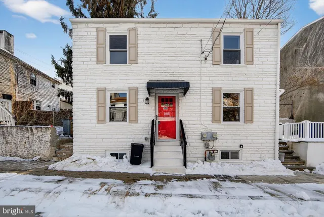 308 W  Chestnut St, West Chester, PA 19380