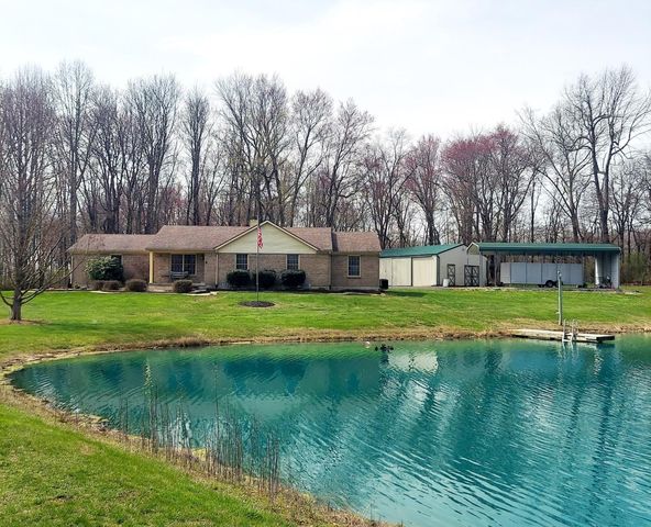 14155 W  County Line Rd, Moores Hill, IN 47032