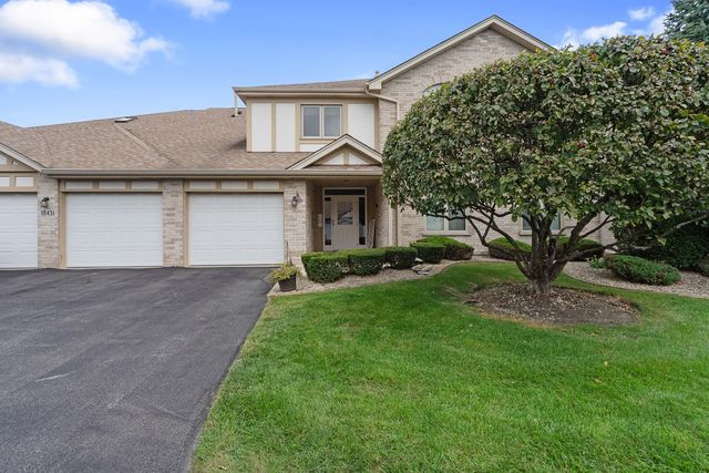 18431 Pine Cone Dr #1, Tinley Park, IL 60477