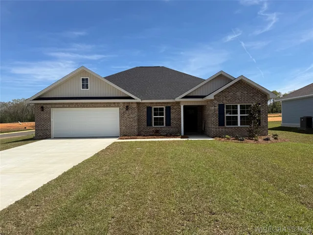 401 Brandi Ave, Enterprise, AL 36330