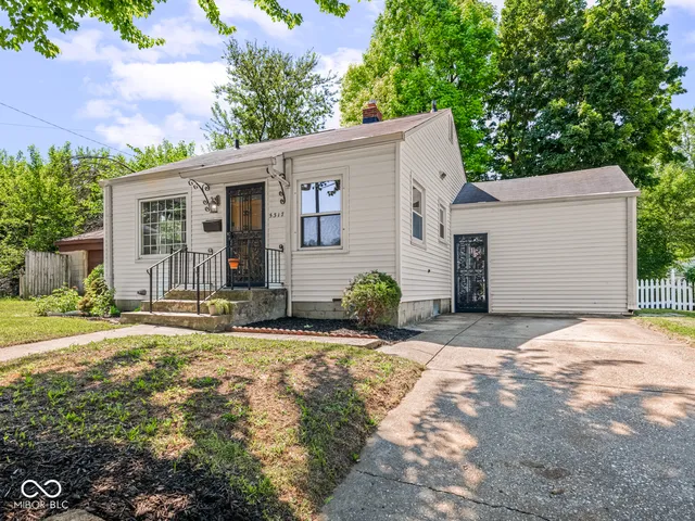 5317 E  19th Pl, Indianapolis, IN 46218