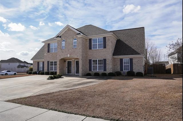 2116 Dovedale Dr #B, Greenville, NC 27834