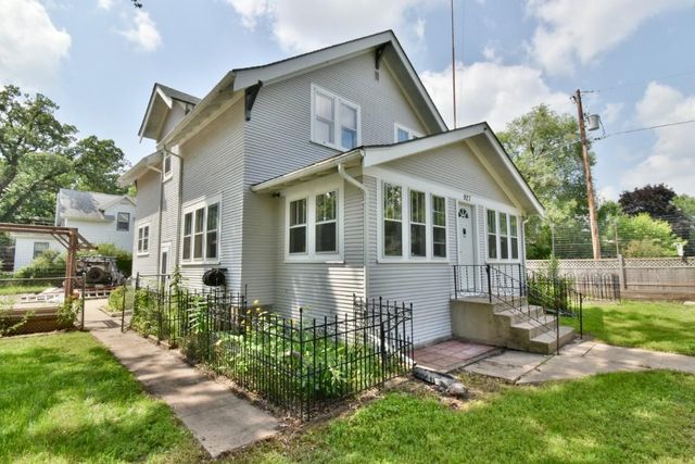 927 8th Ave N, Saint Cloud, MN 56303