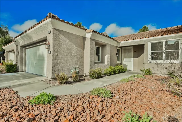 2032 Summer Spruce Pl #102, Las Vegas, NV 89134