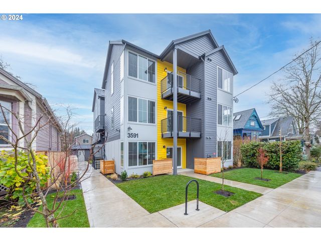 3591 N  Michigan Ave  #302, Portland, OR 97227