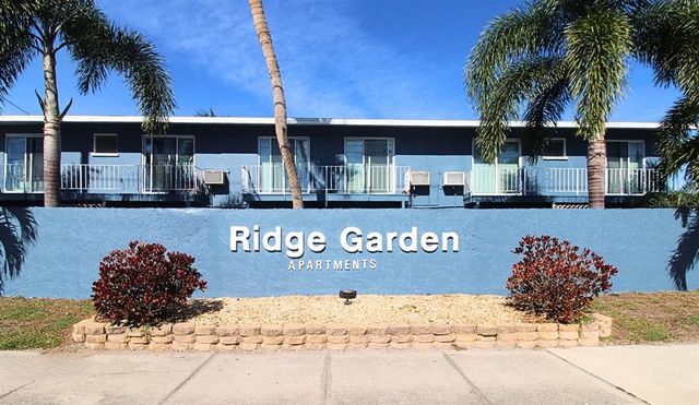 3001 Bee Ridge Rd   #103, Sarasota, FL 34239