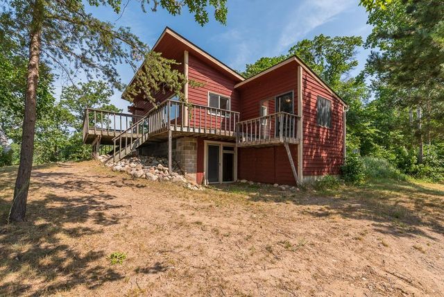 4095 County Road 168, Pequot Lakes, MN 56472