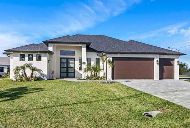 2217 SW 32nd St, Cape Coral, FL 33914