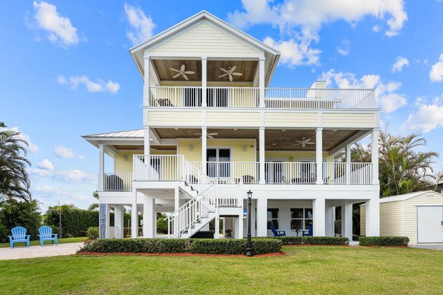 5675 SE Orange Street, Stuart, FL 34997