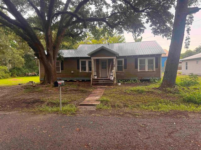 209 Hewitt St #1, Welsh, LA 70591