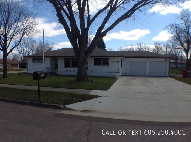 5328 W  Pritchard Dr, Sioux Falls, SD 57106