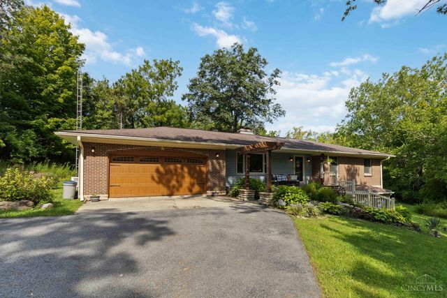 1084 Brown Rd, Wilmington, OH 45177