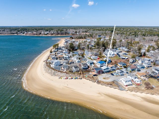 25 Nautical Way #E, Buzzards Bay, MA 02532