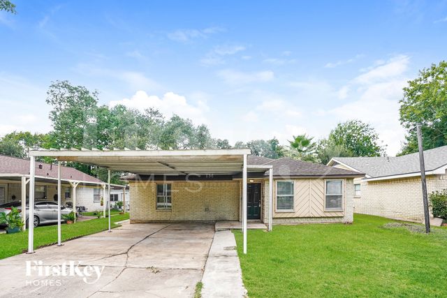 2518 S  San Antonio St, Pearland, TX 77581