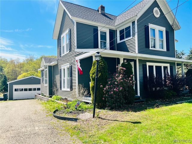 8708 State Rd, Colden, NY 14033