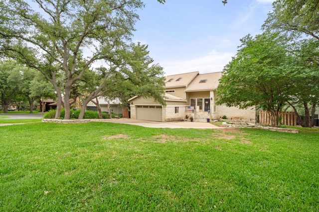 22012 Briarcliff Dr, Spicewood, TX 78669