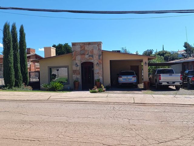 670 N  Sonoita Ave, Nogales, AZ 85621