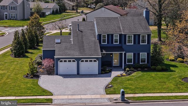 68 Dunhill Dr, Voorhees, NJ 08043