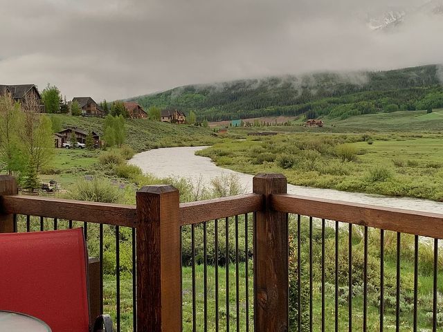 80 Alpine Ct, Crested Butte, CO 81224