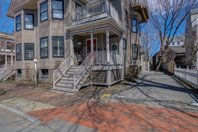 9 Lewis Street UNIT 1A, Portland, ME 04102