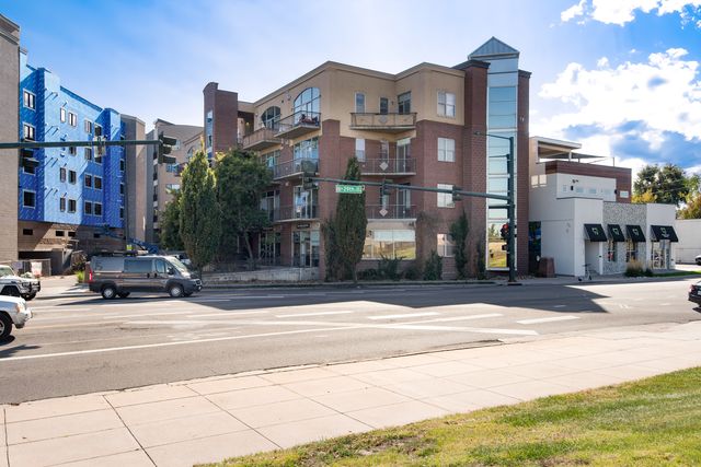 2899 N  Speer Blvd #201, Denver, CO 80211