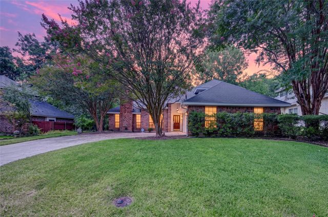 509 Missionary Rdg, Desoto, TX 75115