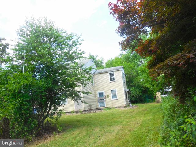 1879 Delsea Dr, Sewell, NJ 08080