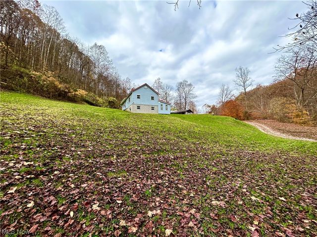 8710 Clay Rd, Left Hand, WV 25251
