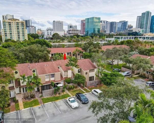 303 City View Dr #303, Fort Lauderdale, FL 33311