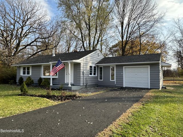 58 Luce Rd, Williamstown, MA 01267