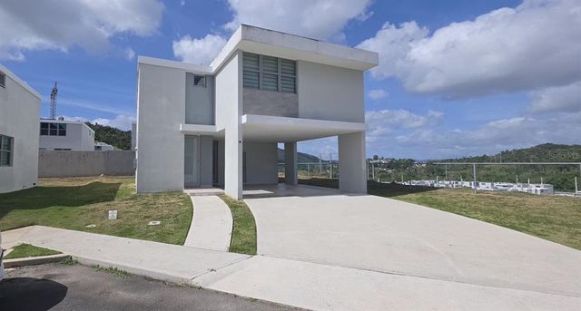 E  Paisaje #6, Caguas, PR 00725