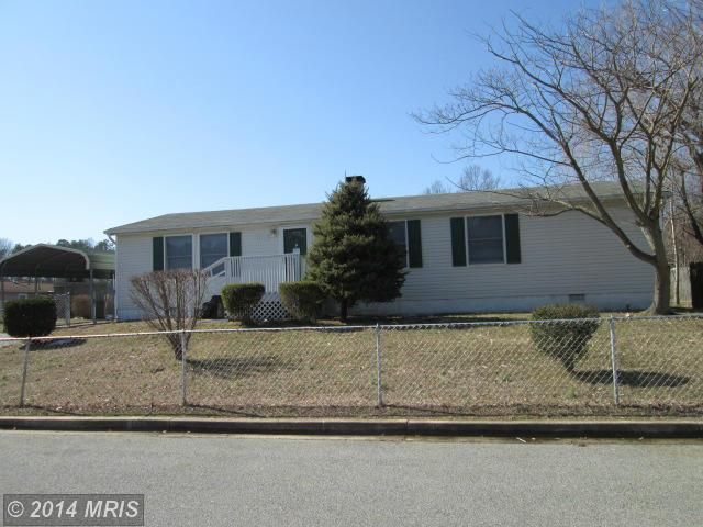 21995 Mojave Dr, Great Mills, MD 20634