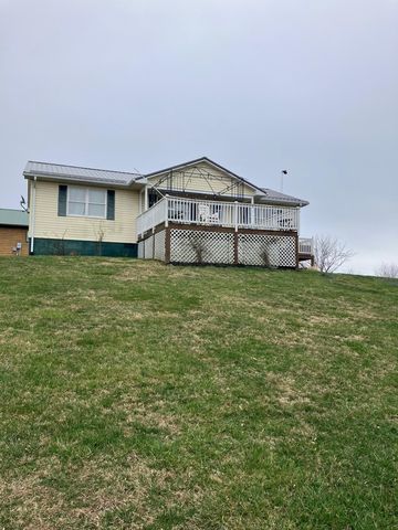 609 Brier Hill Ln, Ronceverte, WV 24970