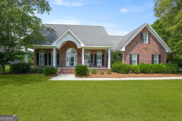 725 W  Lane St, Brooklet, GA 30415