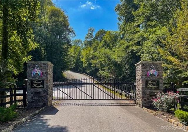 Forest Country Dr   #48, Marion, NC 28752