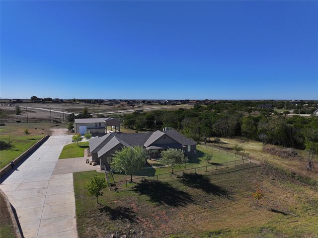 1431 Cheyenne Trl, Nemo, TX 76070