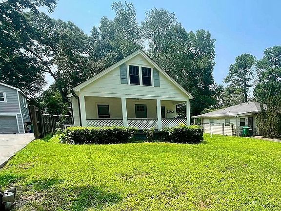 2203 Hillcrest Ave, Decatur, GA 30032