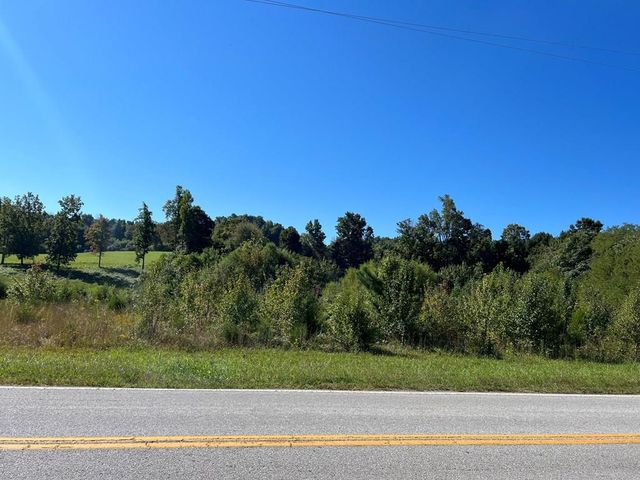 W  Main Old Hwy #42, Byrdstown, TN 38549