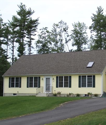 508 Old County Rd, Wales, MA 01081