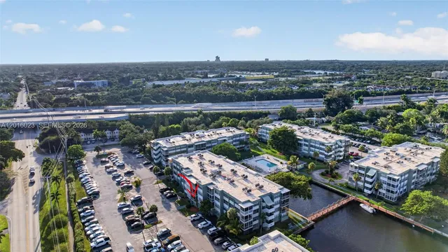 2761 Taft St #212, Hollywood, FL 33020