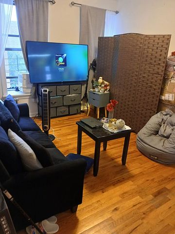 537 W  133rd St #31, New York, NY 10027